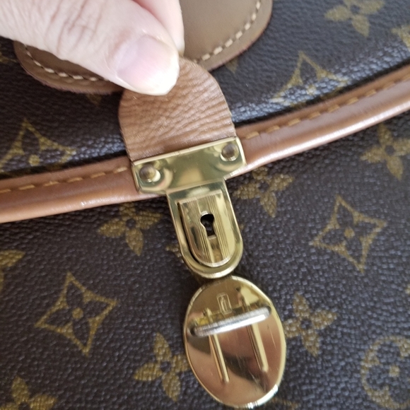 Louis Vuitton beauty train case - Picture 10 of 16